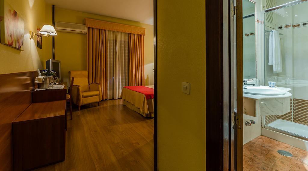 Hotel Zodiaco Bailen Exterior photo