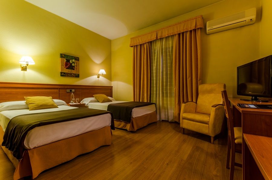 Hotel Zodiaco Bailen Exterior photo